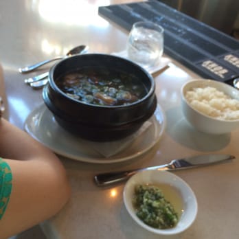 MW Restaurant - Oxtail Soup - New American Near Me - Honolulu, Hawaii