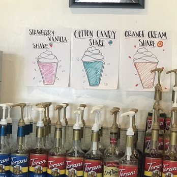 Isabel's Vintage Cafe - Cafes Near Me - Ripon, California