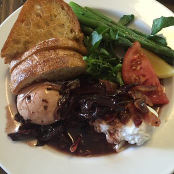 Oakhurst Café - Eggs Meurite - Breakfast & Brunch Near Me - Charlottesville, Virginia