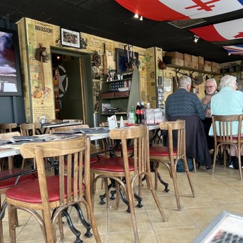 Le Roosevelt - Inside - French Near Me - Sainte Marie Du Mont, 50