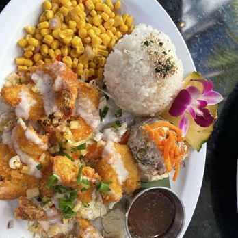 Blue Water Shrimp - Coconut Shrimp - Hawaiian Near Me - Honolulu, Hawaii