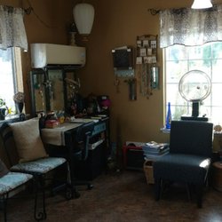 The Fringe Boutique Salon - Waiting area