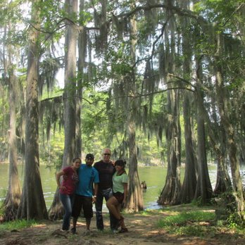 Caddo Lake Cabins - Vacation Rentals Near Me - Uncertain, Texas