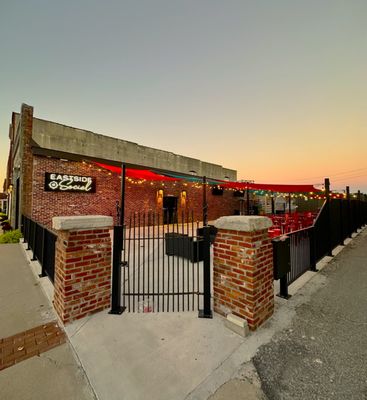 Eastside Social by null