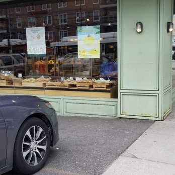 Tous Les Jours - Time to buy some yummy whipped bread and pastry - Desserts Near Me - Flushing, New York