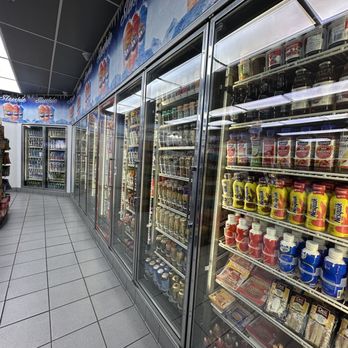 Mobil - Drinks - Gas Stations Near Me - Firebaugh, California