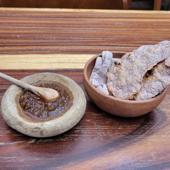 Levadura de Olla - House chips and salsa - Oaxacan Near Me - Oaxaca de Juárez, OAX Levadura de Olla - House chips and salsa - Oaxacan Near Me - Oaxaca de Juárez, OAX