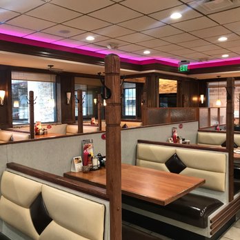 Valentino’s Diner - American Near Me - Pontiac, Michigan Valentino’s Diner - American Near Me - Pontiac, Michigan