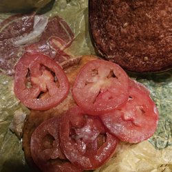 Added tomatoes on my mcchicken and the first pic is what they originally gave me and when I sent it back I recieved the 2nd Pic.