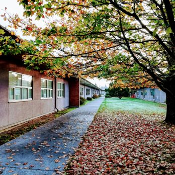 North Seattle French School - Shoreline Center - Preschools Near Me - Shoreline, Washington North Seattle French School - Shoreline Center - Preschools Near Me - Shoreline, Washington