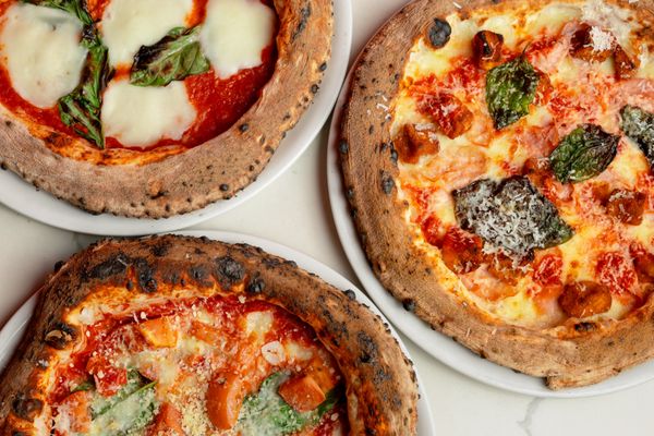 Pomo Pizzeria Napoletana by null