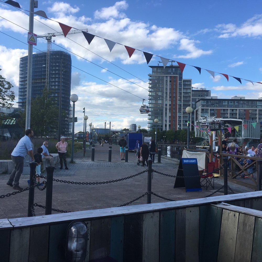The Oiler Bar - Bars Near Me - London, XGL The Oiler Bar - Bars Near Me - London, XGL
