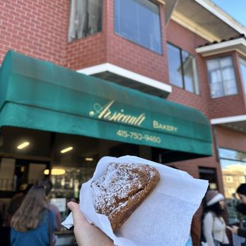 Arsicault Bakery - External shop view & chocolate almond croissant - Bakeries Near Me - San Francisco, California
