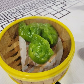 Bistro 1968 - Shrimp and Vegetable Dumplings 3/5 - Dim Sum Near Me - San Gabriel, California