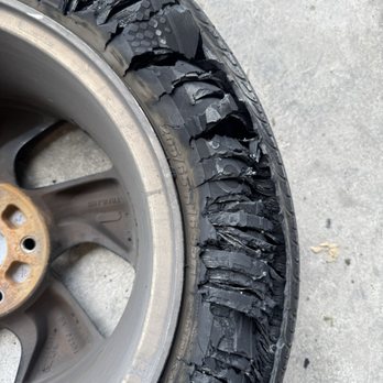 X Rolling Rubber - Roadside Assistance Near Me - Hutto, Texas X Rolling Rubber - Roadside Assistance Near Me - Hutto, Texas