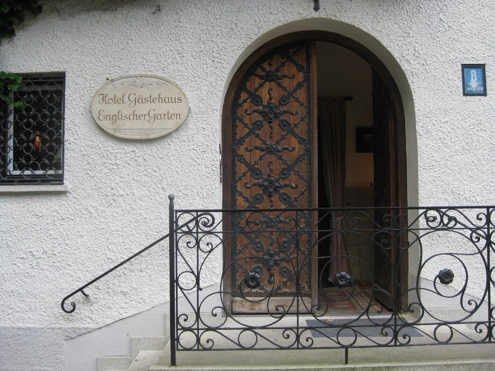 HOTEL GÄSTEHAUS ENGLISCHER GARTEN Liebergesellstr. 8, München, Bayern