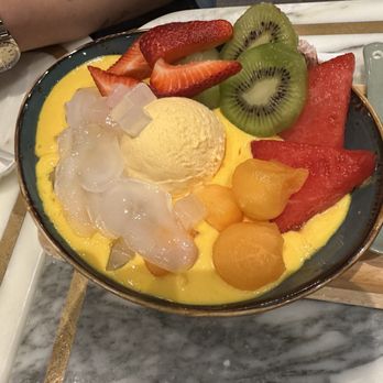 Petit Potato - Mango sago with fruits - Taiwanese Near Me - Toronto, Ontario Petit Potato - Mango sago with fruits - Taiwanese Near Me - Toronto, Ontario