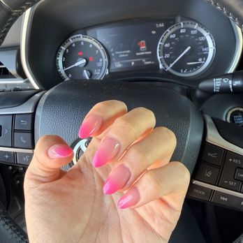 Grand Nails Lounge - Nail Salons Near Me - Phoenix, Arizona Grand Nails Lounge - Nail Salons Near Me - Phoenix, Arizona
