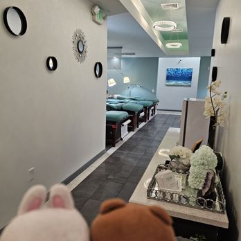 Lavish Spa & Nails by L’mour - Lash extensions done here - Eyelash Service Near Me - Aiea, Hawaii Lavish Spa & Nails by L’mour - Lash extensions done here - Eyelash Service Near Me - Aiea, Hawaii