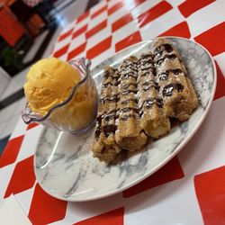 Los Chulos Mexican Restaurant - Churros with vanilla ice cream