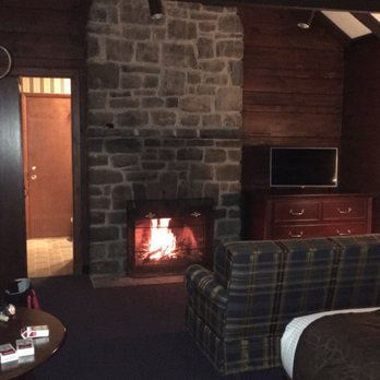 Split Rock Resort - 53 degrees at night, made a little fire - Ski Resorts Near Me - Lake Harmony, Pennsylvania
