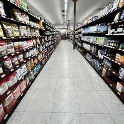 Nature's Pantry - Wide aisles
