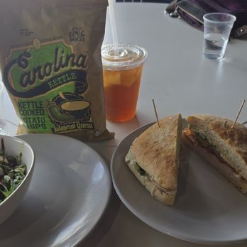 Bistro 1940 - Coffee & Tea Near Me - Jacksonville, North Carolina