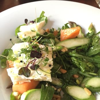 La Finestra in Cucina - Seasonal Asparagus Salad.. Super!! - Steakhouses Near Me - Prague, Puerto Rico