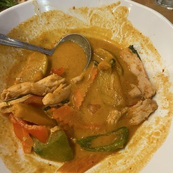 Baan Thai - Yellow curry with chicken - Thai Near Me - Seaside, California Baan Thai - Yellow curry with chicken - Thai Near Me - Seaside, California