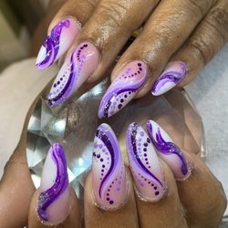 Lisa's Nails - Follow me on Instagram @NailsbyWilliam. Call shop (925) 732-3211 or text me (925) 523-4567 foe your nails appointment.