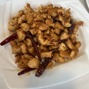 New Sichuan - King Kung Pao Chicken 宮保雞丁 - Szechuan Near Me - Winston-Salem, North Carolina New Sichuan - King Kung Pao Chicken 宮保雞丁 - Szechuan Near Me - Winston-Salem, North Carolina