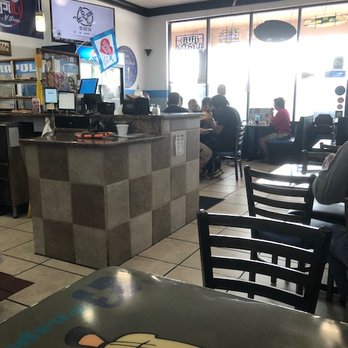 Napoli Pizza N Pasta - Only 7 or 8 tables but at noon most were still empty. - Pizza Near Me - Melbourne, Florida Napoli Pizza N Pasta - Only 7 or 8 tables but at noon most were still empty. - Pizza Near Me - Melbourne, Florida