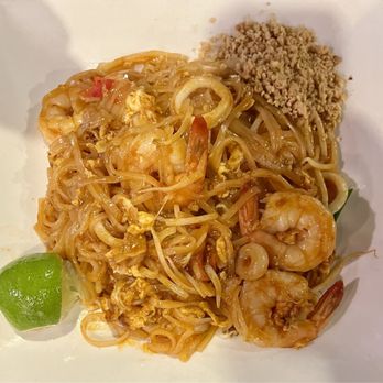 Bonzai Thai Cuisine - Seafood pad Thai - Japanese Near Me - Charlotte, North Carolina Bonzai Thai Cuisine - Seafood pad Thai - Japanese Near Me - Charlotte, North Carolina