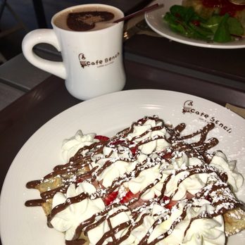 Cafe Bench - Cafes Near Me - Flushing, New York