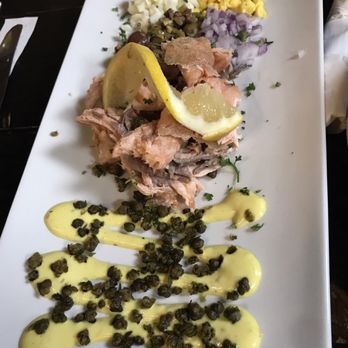 Smoke - Smoke Salmon Platter - Beer Bar Near Me - Lonsdale, Minnesota Smoke - Smoke Salmon Platter - Beer Bar Near Me - Lonsdale, Minnesota