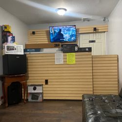 FX Car Audio & Window Tint Ceramic IR - The waiting room