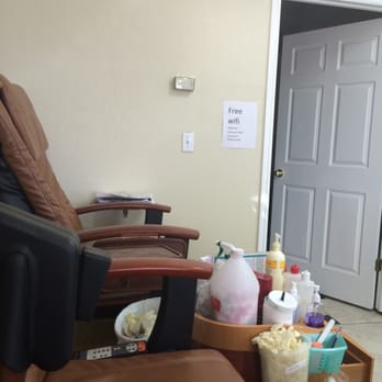 Fabulous Nails - Massage chairs - Nail Salons Near Me - Holladay, Utah Fabulous Nails - Massage chairs - Nail Salons Near Me - Holladay, Utah