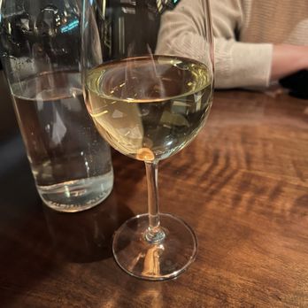 Lascala’s Fire - Glass of moscato - Italian Near Me - Newtown Square, Pennsylvania