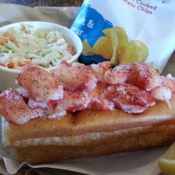 Lobster West - Lobster roll combo - Seafood Near Me - Encinitas, California Lobster West - Lobster roll combo - Seafood Near Me - Encinitas, California