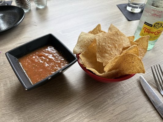 Luz Roja Tex-Mex by null