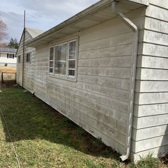 Wash Zone - Small Single Family Home, Customer Thought He Had To Paint - Pressure Washers Near Me Wash Zone - Small Single Family Home, Customer Thought He Had To Paint - Pressure Washers Near Me