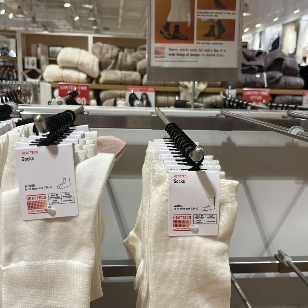 UNIQLO - Men's Clothing Near Me - Ontario, California UNIQLO - Men's Clothing Near Me - Ontario, California