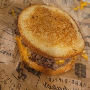 HubSpoke Kitchen - That cheeseburger you know you want. - Pizza Near Me - Wallingford, Connecticut