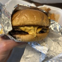 Signature Burger 2 Combo