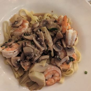 Leo's Grandevous - Sinatra Gamberi - Italian Near Me - Hoboken, New Jersey