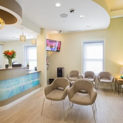 Eduardo Avila, DMD - Sublime Smiles - Waiting Area