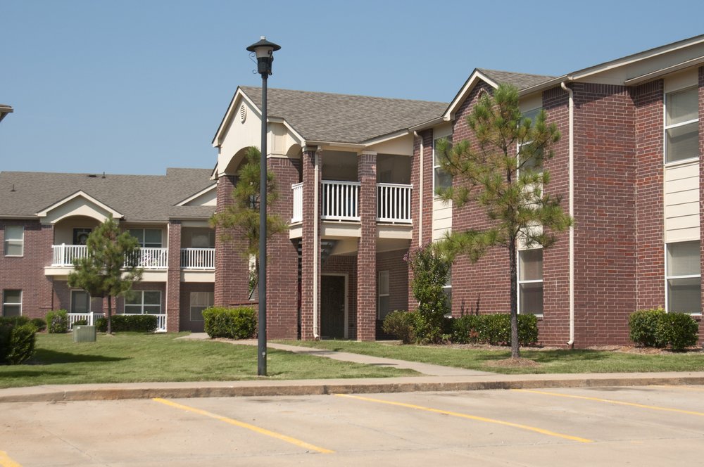 THE FAIRWAYS AT HURRICANE CREEK APARTMENTS Updated September 2024