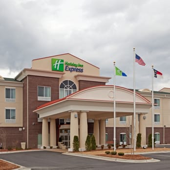 Holiday Inn Express - Hotels Near Me - Pembroke, North Carolina Holiday Inn Express - Hotels Near Me - Pembroke, North Carolina