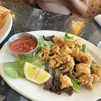 Marmalade Cafe - El Segundo - Crispy Calamari - New American Near Me - El Segundo, California Marmalade Cafe - El Segundo - Crispy Calamari - New American Near Me - El Segundo, California