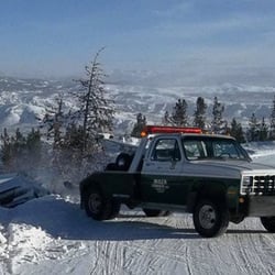 Bull's Service & Towing - Towing Service